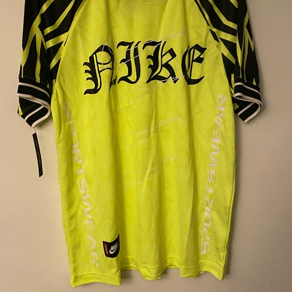 Men’s Nike sportswear jersey top NWT - Picture 2 of 7